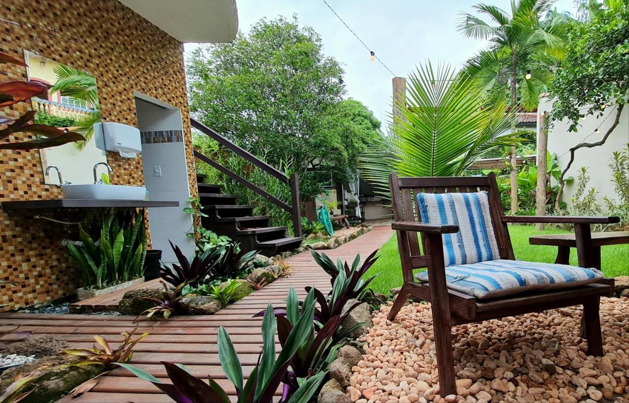 Com Verso E Prosa Repouso E Cafe Parati Exterior foto