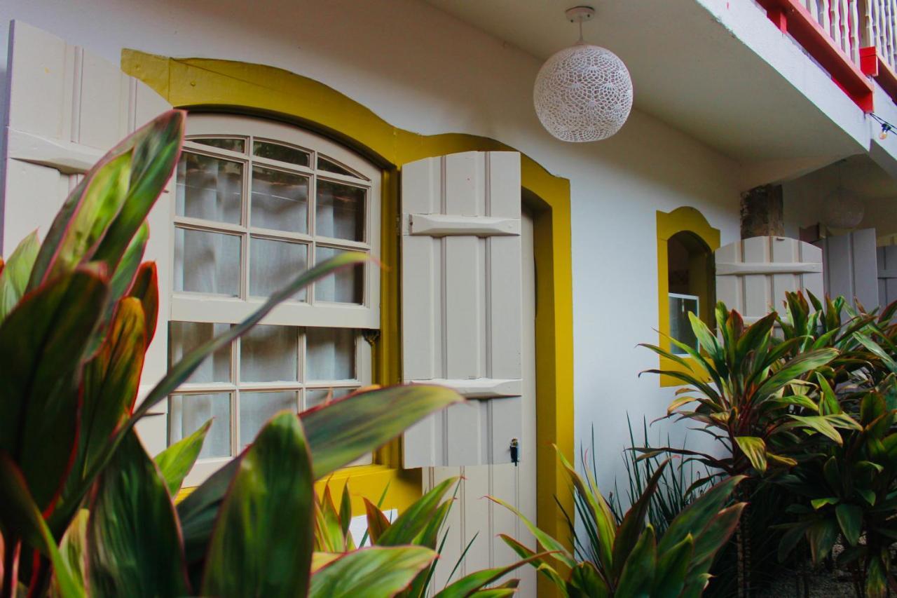 Com Verso E Prosa Repouso E Cafe Parati Exterior foto