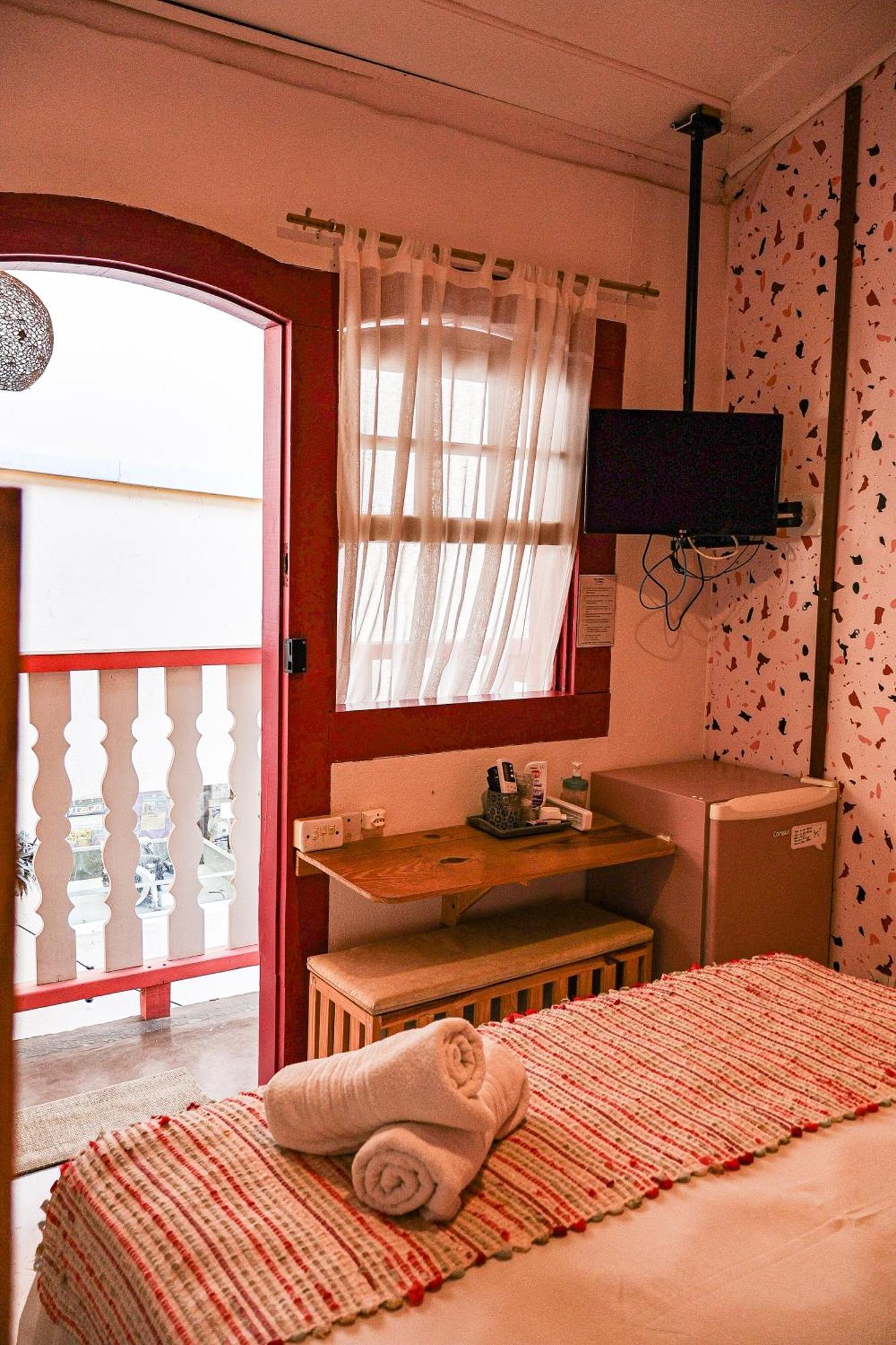 Com Verso E Prosa Repouso E Cafe Parati Exterior foto