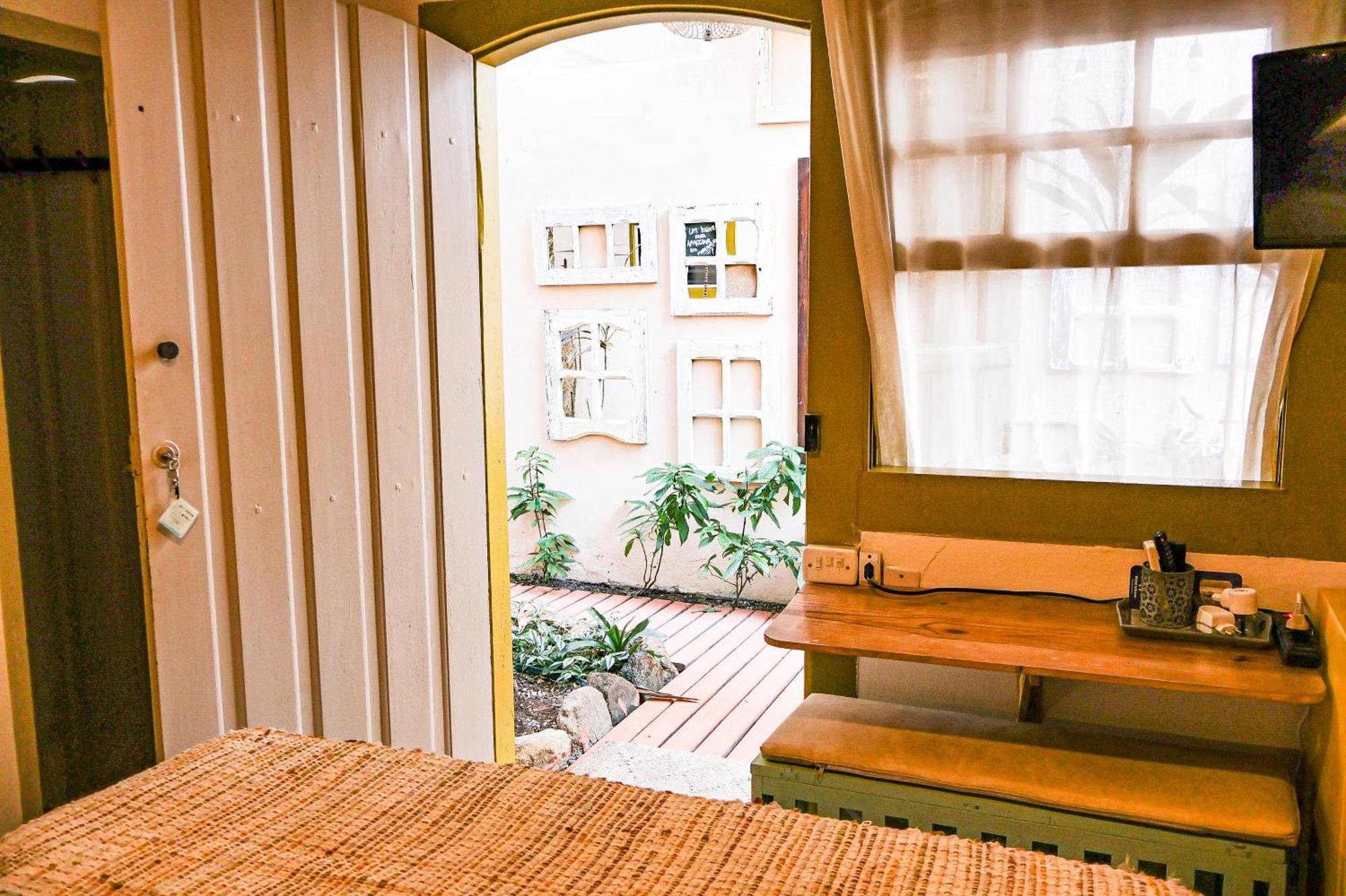 Com Verso E Prosa Repouso E Cafe Parati Exterior foto